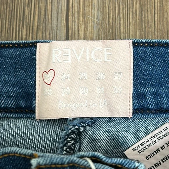 NWT REVICE Denim Rollergirl Flare Jeans size 23 - Picture 2 of 4